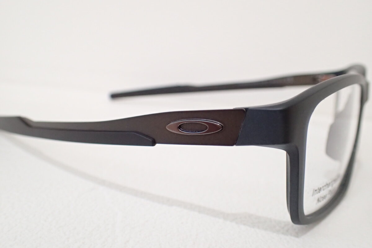 オークリーメタルフレーム 眼鏡【廃盤・希少モデル】 OAKLEYメガネ8153-0555フレーム/正規販売店全国対応JR大府駅前