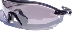 Radarシリーズの新モデル｜OAKLEY(オークリー) 「OO9495D：Radar Plate（レーダープレート）」