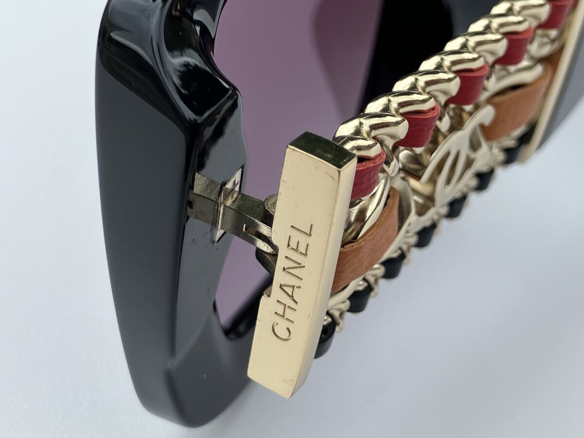 3種チェーンがテンプルに｜CHANEL（シャネル）「CH5535QA」-CHANEL 