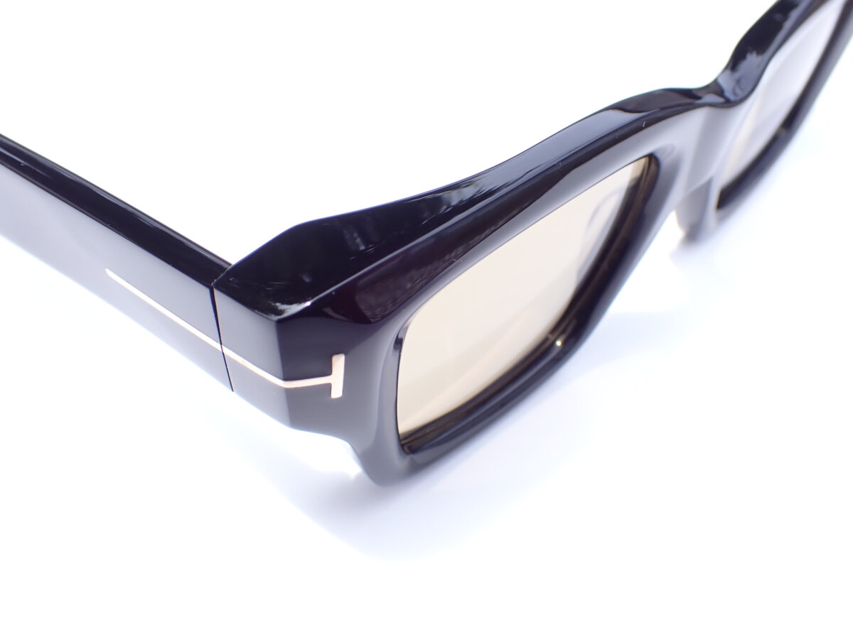 調光レンズ搭載サングラス|TOM FORD(トムフォード) TF1154-TOM FORD