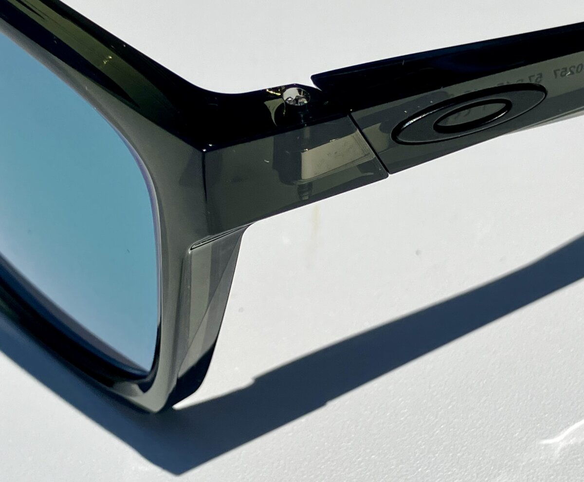 アウトドアやレジャーに使いたい｜オークリー（OAKLEY）「PARACODE：OO9506D」-OAKLEY 