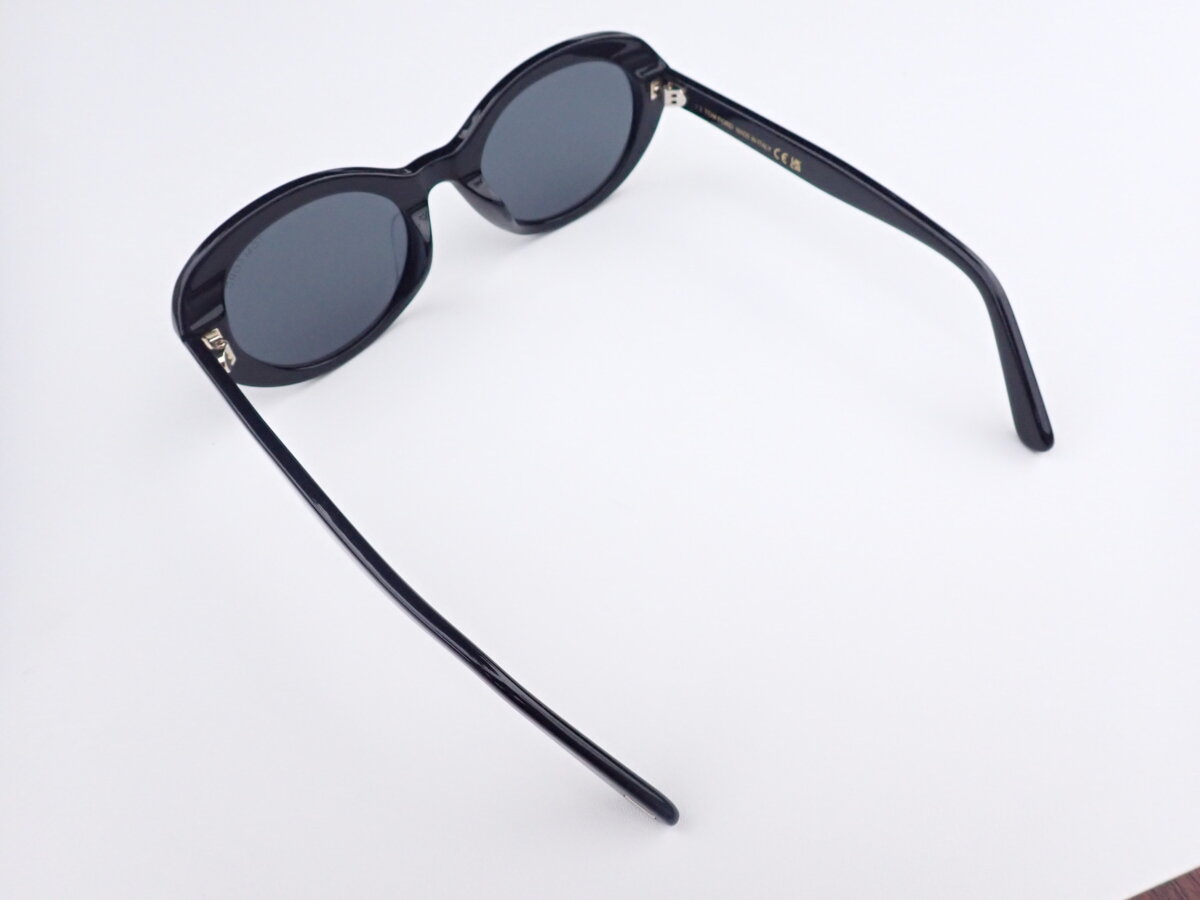 レトロなオーバルシェイプサングラス|TOMFORD(トムフォード)「TF1172K」-TOM FORD