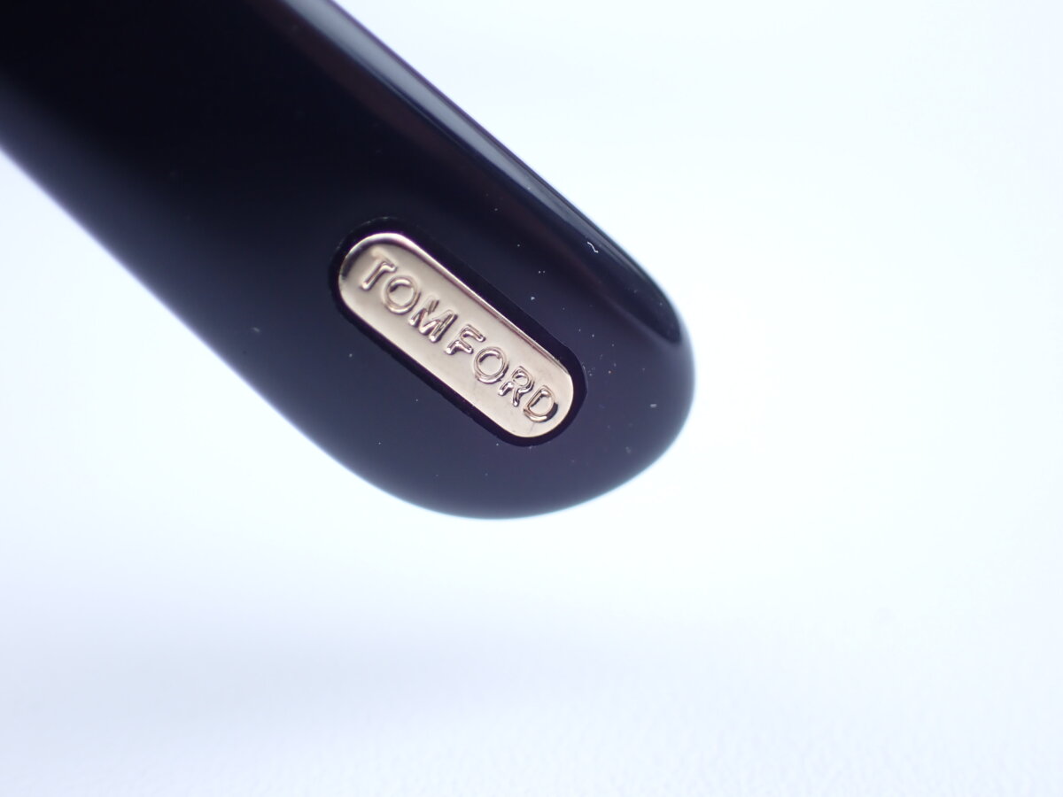 レトロなオーバルシェイプサングラス|TOMFORD(トムフォード)「TF1172K」-TOM FORD