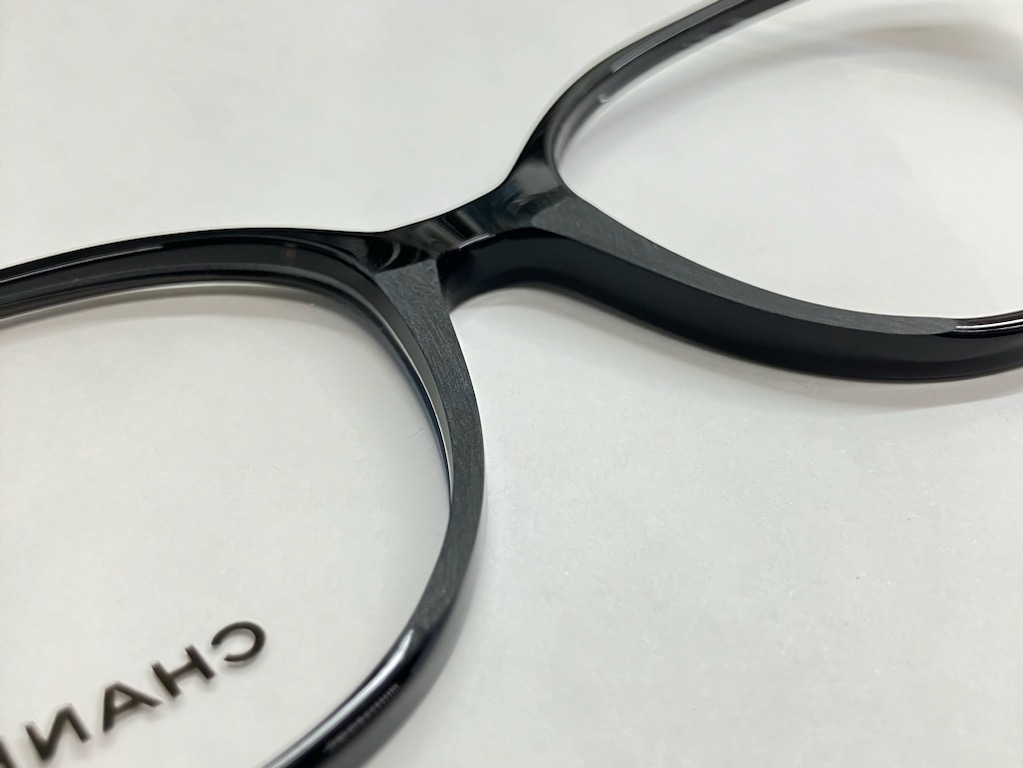 お客様の眼鏡フレームをハナモリ加工してみました-CHANEL 加工 