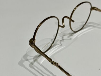 お洒落な老眼鏡に最適｜オリバーピープルズ（Oliver Peoples）「OV1368T（Kinston）」