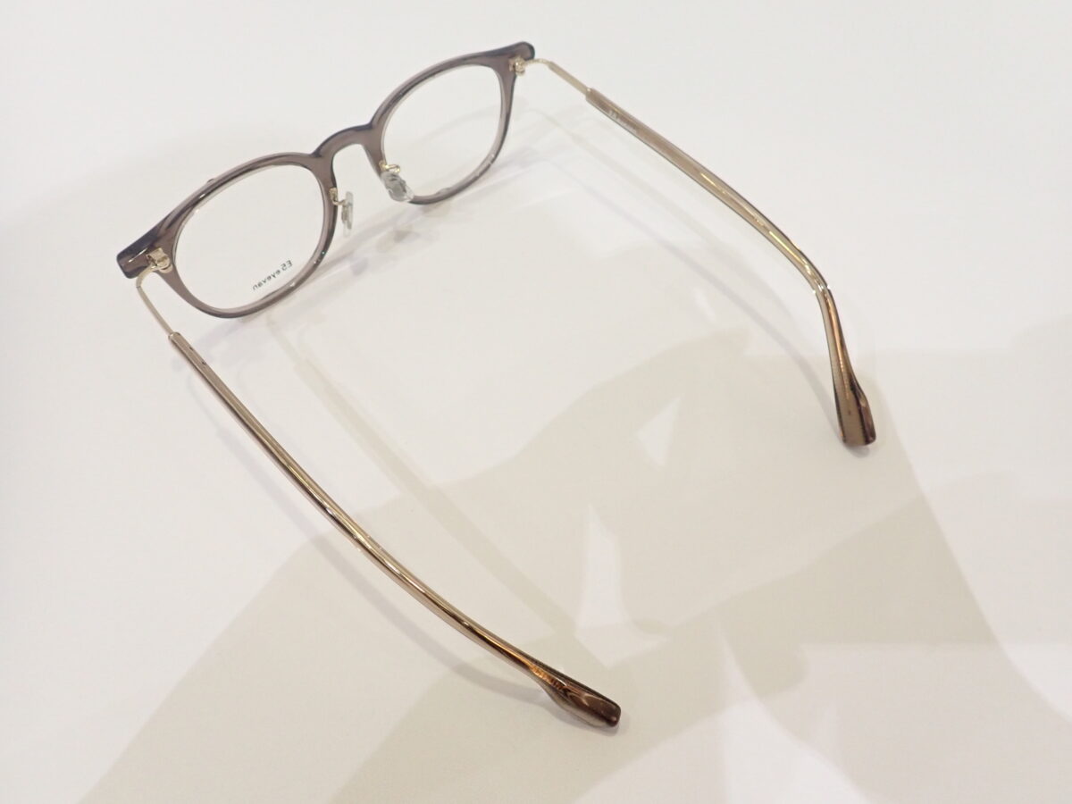 全く無駄のないミニマルなフレーム｜E5eyevan「p22」-EYEVAN E5 eyevan 