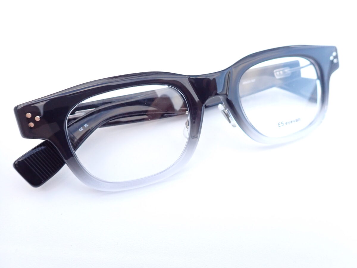 E5eyevan（イーファイブアイヴァン）の新作太セル「p25」-E5 eyevan 