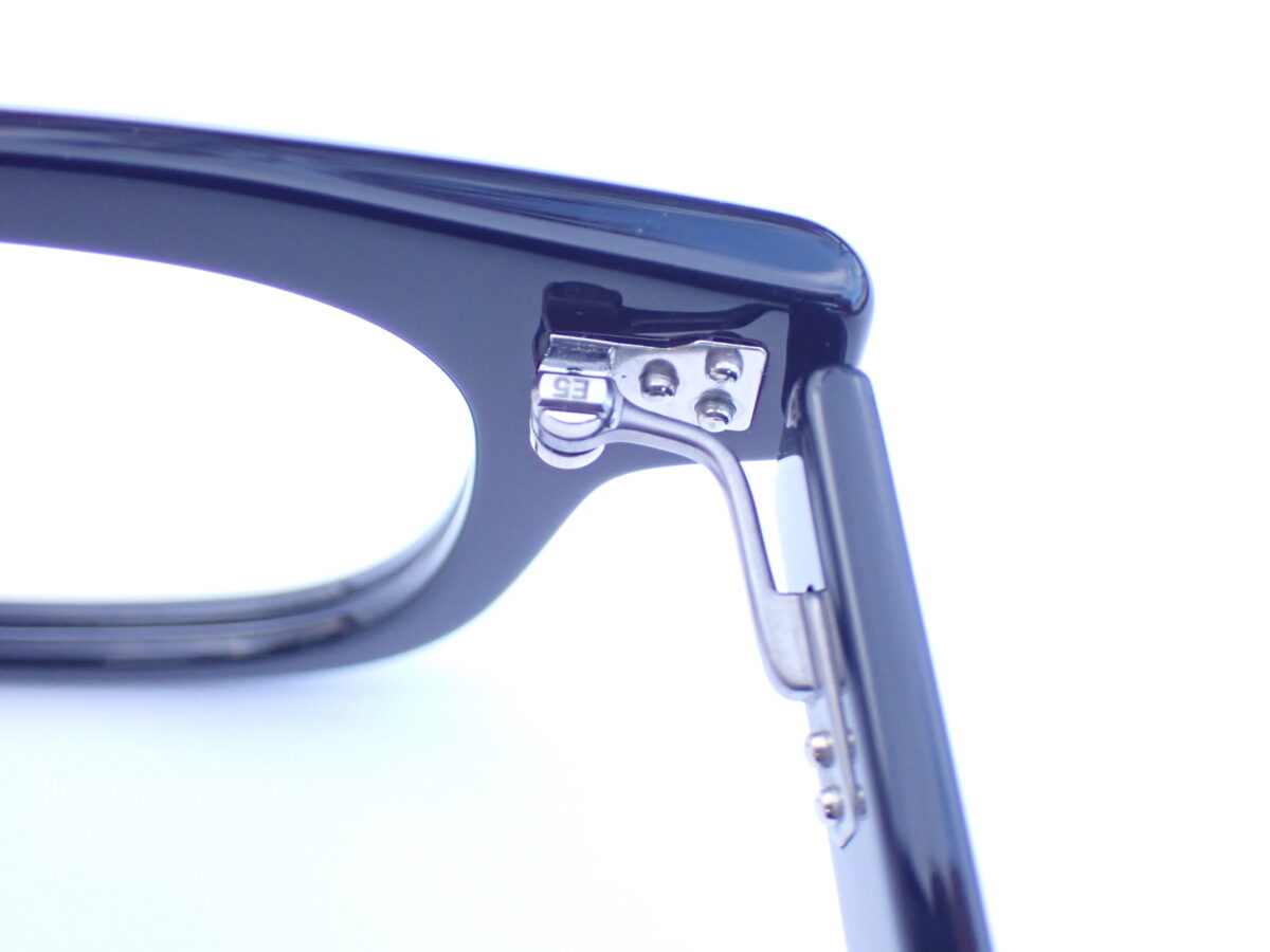 E5eyevan（イーファイブアイヴァン）の新作太セル「p25」-E5 eyevan 