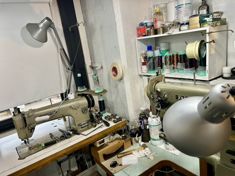 コーネリアンタウラス（工房＆展示会）見学へ-cornelian taurus by daisuke iwanaga 