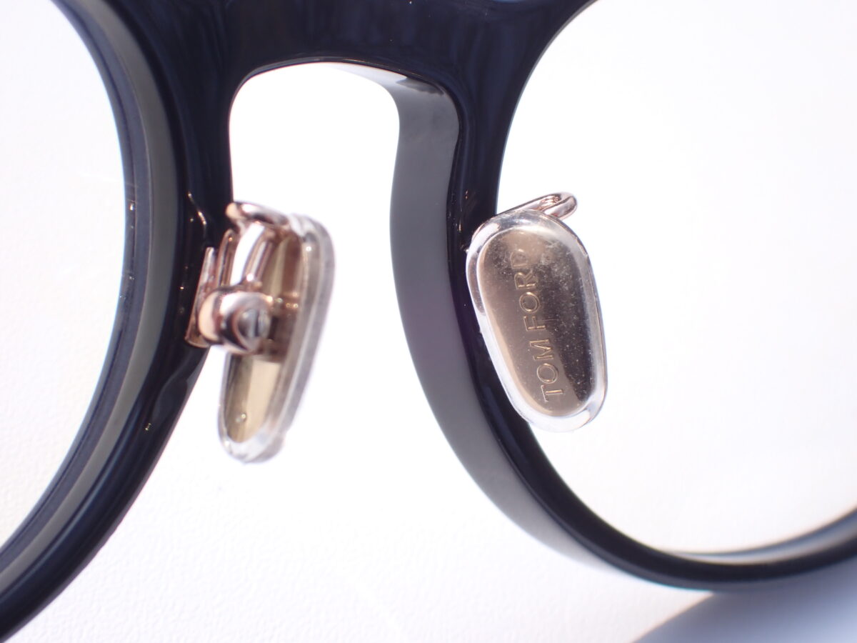 珍しいセルオーバル|TOMFORD(トムフオード)「TF6112-D-B」-TOM FORD