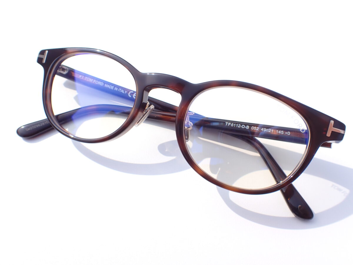 珍しいセルオーバル|TOMFORD(トムフオード)「TF6112-D-B」-TOM FORD