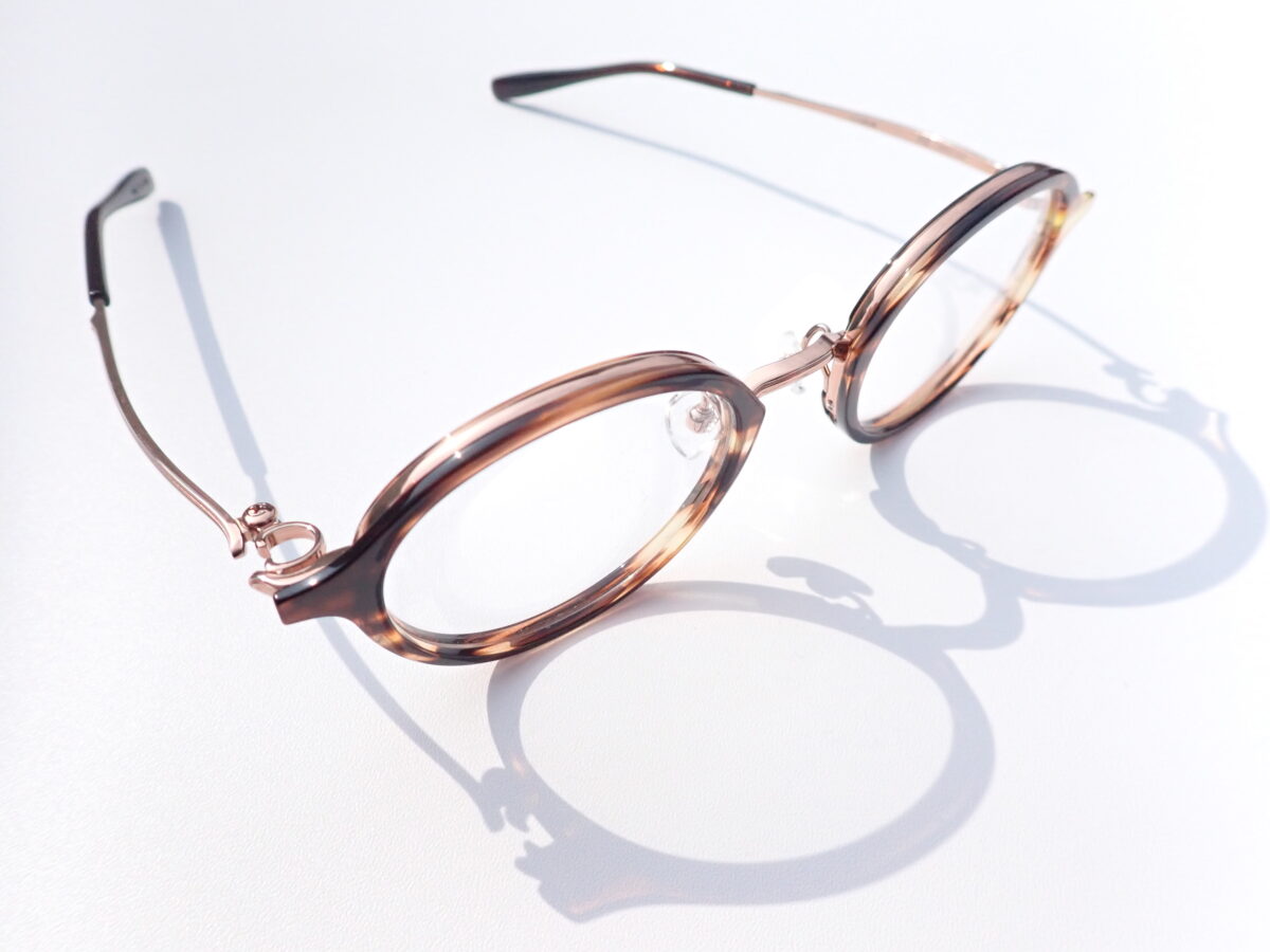 柔らかな印象をもたらすレディース用メガネ｜999.9（フォーナインズ）「M-145」-999.9 