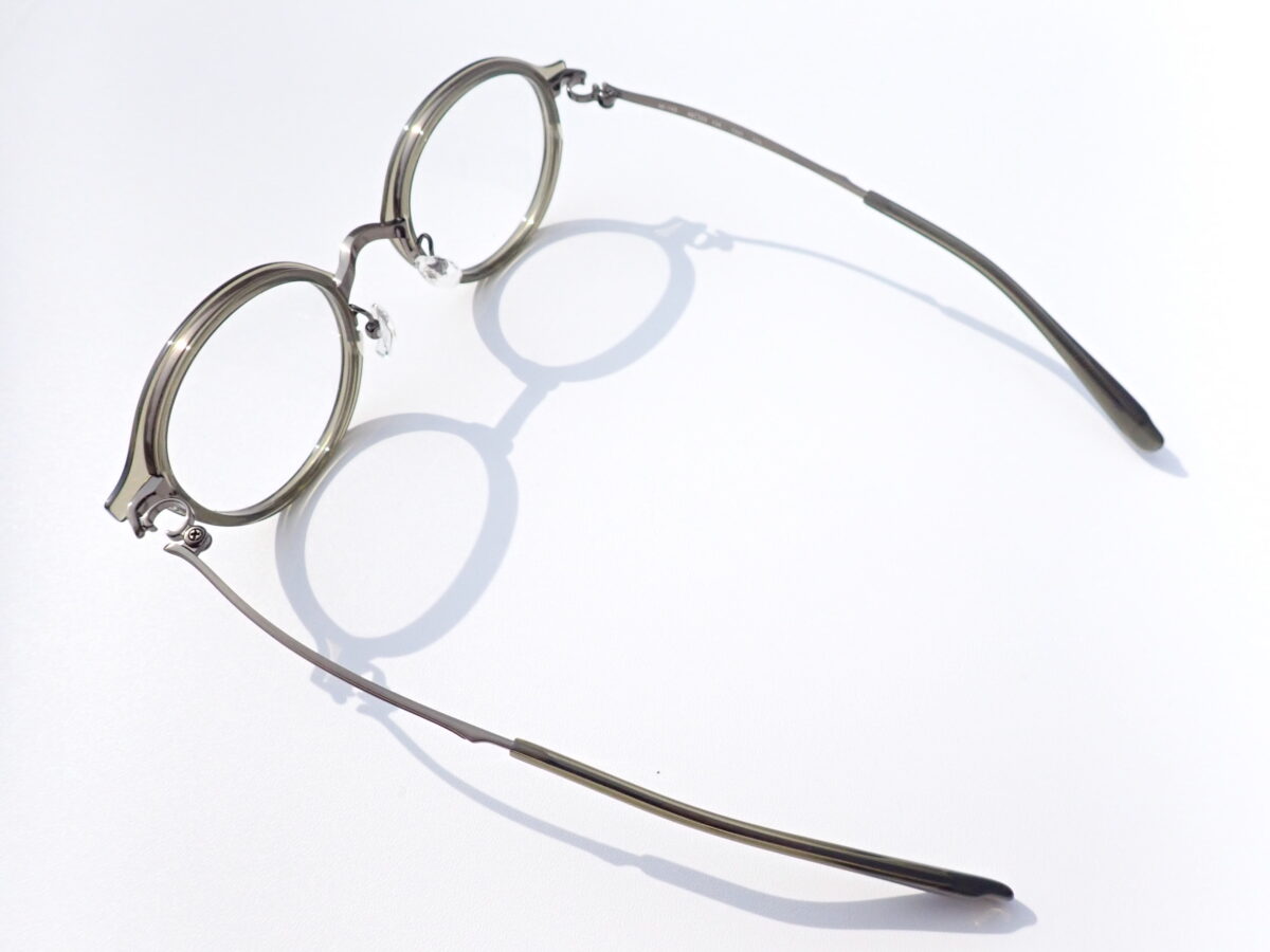 柔らかな印象をもたらすレディース用メガネ｜999.9（フォーナインズ）「M-145」-999.9 