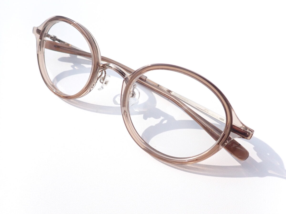 柔らかな印象をもたらすレディース用メガネ｜999.9（フォーナインズ）「M-145」-999.9 