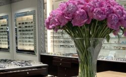 クロムハーツアイウェア（CHROME HEARTS）｜今年のお花は恒例の芍薬です