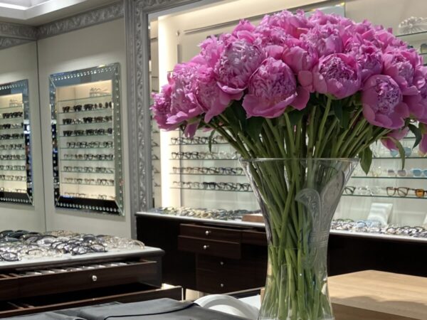 クロムハーツアイウェア（CHROME HEARTS）｜今年のお花は恒例の芍薬