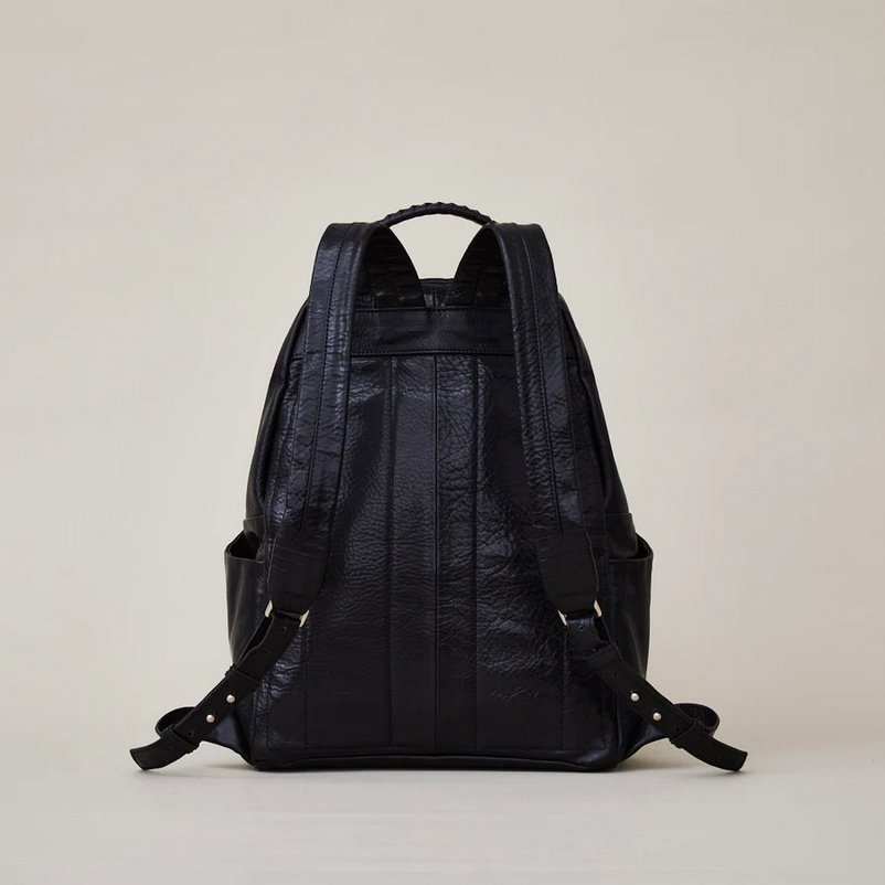 通勤やお出かけも使える大人リュック｜コーネリアンタウラス「tower RUCK」tower RUCK-cornelian taurus by daisuke iwanaga その他雑貨 