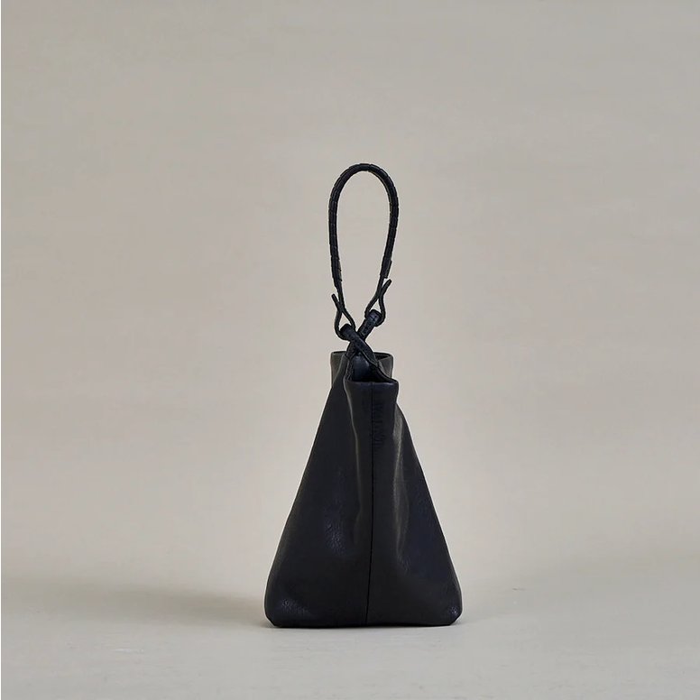 ちょっとそこまでに丁度良い｜コーネリアンタウラス「CWS deformer bag」-cornelian taurus by daisuke iwanaga 