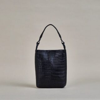 ちょっとそこまでに丁度良い｜コーネリアンタウラス「CWS deformer bag」