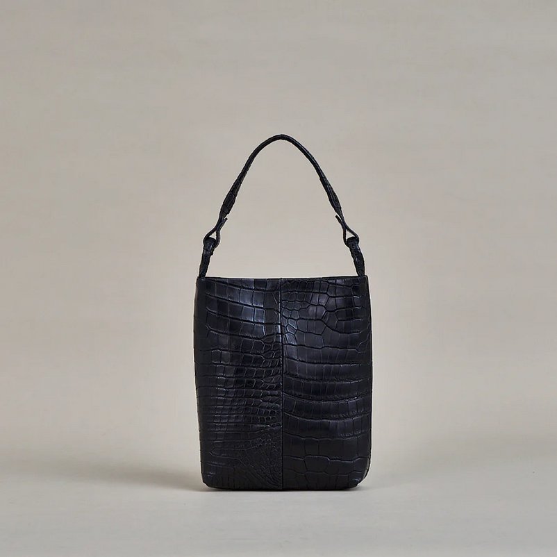 ちょっとそこまでに丁度良い｜コーネリアンタウラス「CWS deformer bag」-cornelian taurus by daisuke iwanaga 