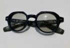 円柱状のウェブストライプパーツが、アクセント｜GUCCI ｜「GG21410K」