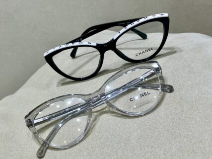 エレガントなキャッツアイフレーム｜CHANEL（シャネル）3393
