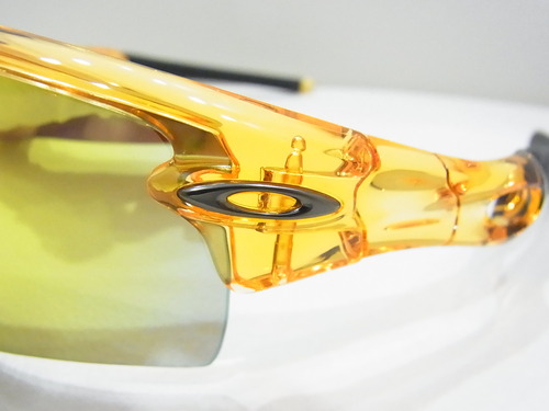 RADAR新色★スポーツアイウェア-OAKLEY 
