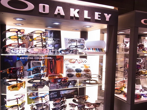 OAKLEYサングラス★レンズの魅力①-OAKLEY 