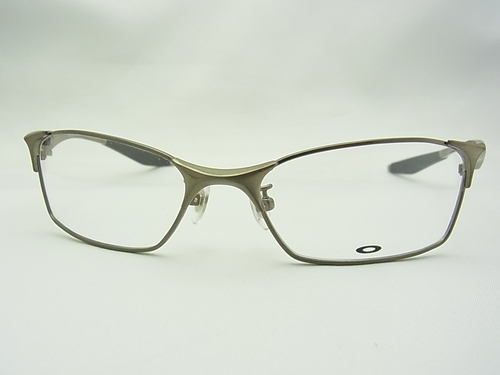 こだわり抜かれた設計★OAKLEY-OAKLEY 