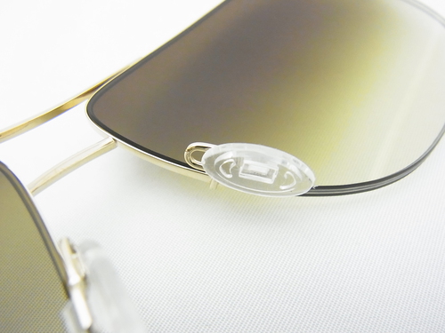 掛け心地◎ ★ 人気のサングラス-OLIVER PEOPLES 