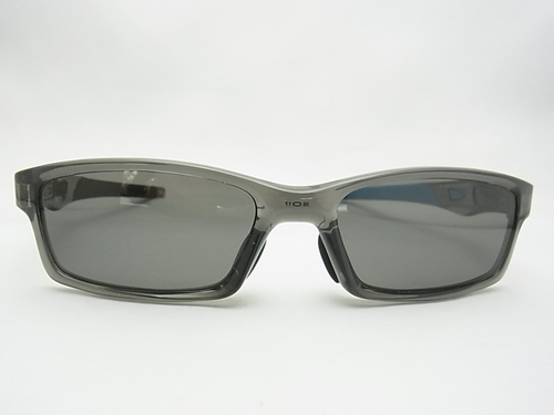 ビジネスもスポーツもこの一本★CROSSLINK-OAKLEY 