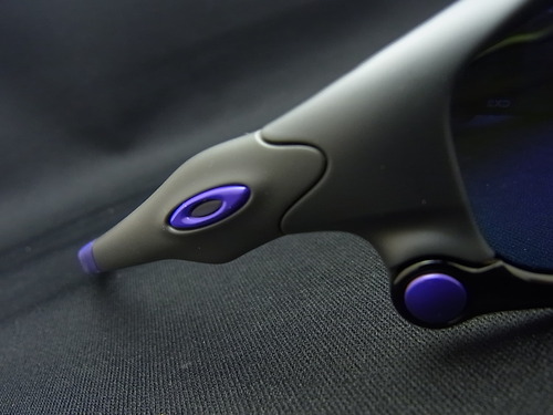 Infinite Heroes その1-OAKLEY 