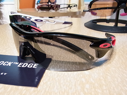 OAKLEY（オークリー）の展示会にて その2-OAKLEY 