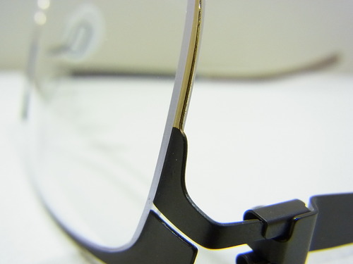 色気のあるシニアグラス★読書スタイルも格好良く-MYKITA 