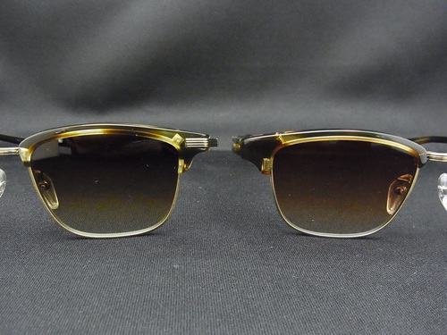 999.9（フォーナインズ） F-01MとF-02Mを比べる-999.9 feelsun 