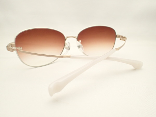 999.9feelsun（フォーナインズフィールサン）★F-06S-999.9 feelsun 