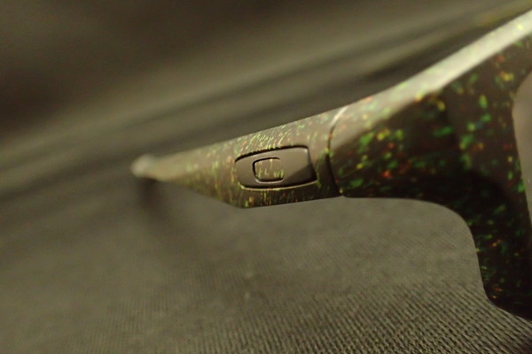 OAKLEY（オークリー） 新作入荷 VOLTAGE-OAKLEY 