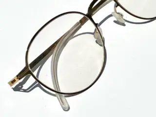 TOM FORD(トムフォード) 「TF626 Kellan-02」新作サングラス入荷