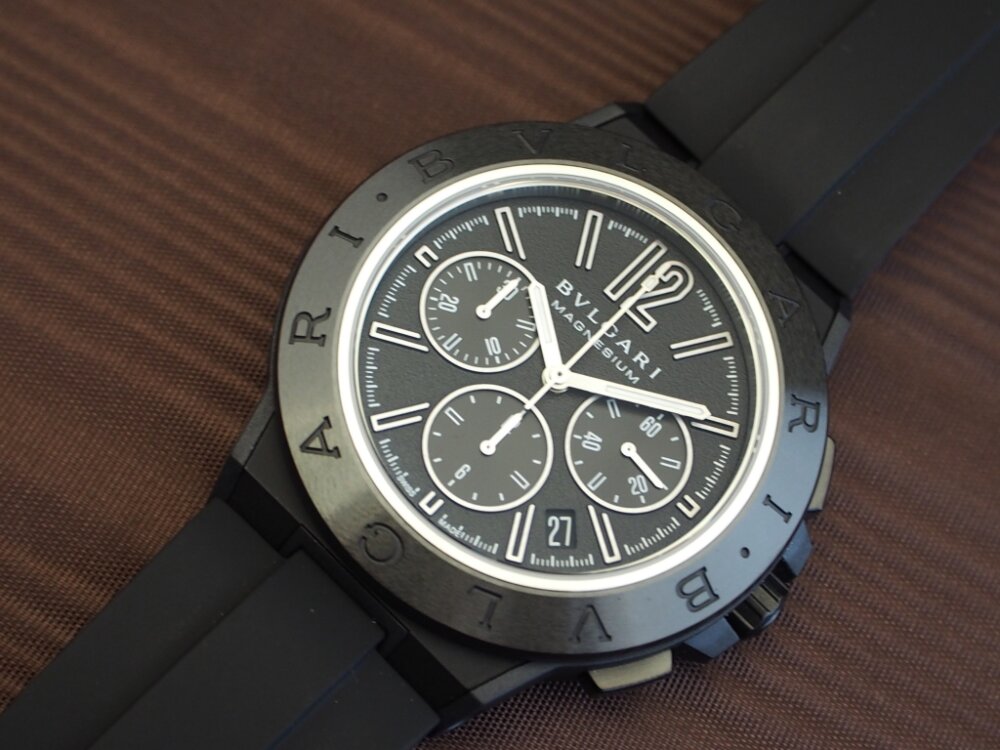 BVLGARI 　ディアゴノ　マグネシウム クロノグラフ BVLGARI ディアゴノ マグネシウム各色入荷！ | 時計専門店GMTの