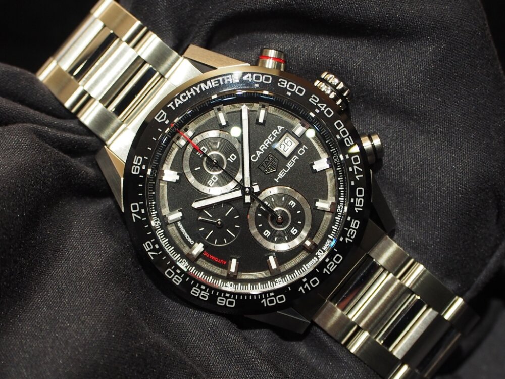 ビジネスシーンにもオススメ！タグ・ホイヤー「カレラ