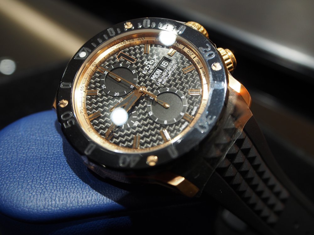 春夏に向けておすすめのダイバーズウォッチ「エドックス クロノ