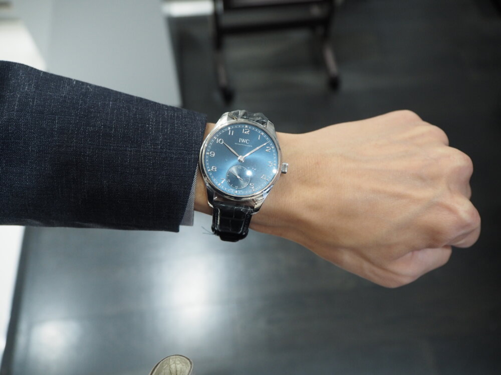 IWC】シンプルなブルー文字盤の時計「ポルトギーゼ オートマティック40