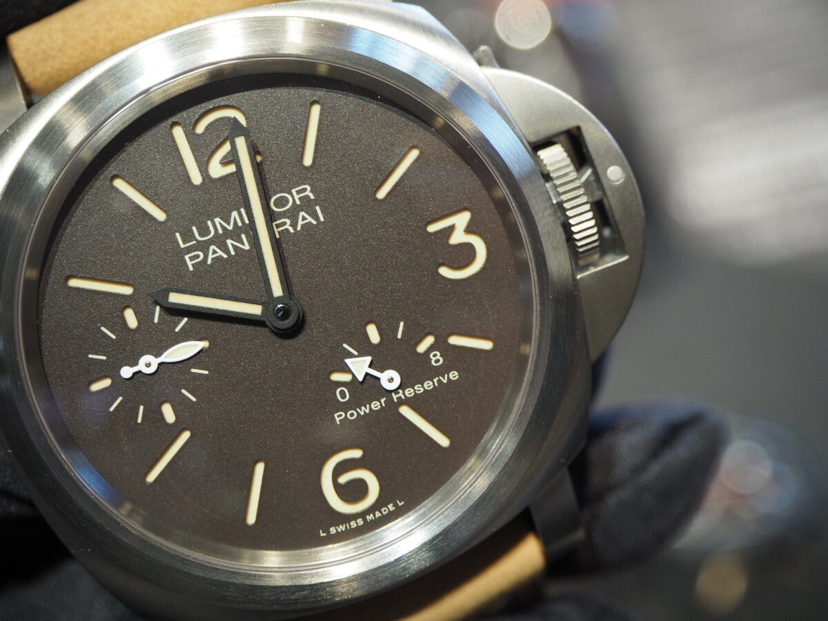 数少ない生産終了モデル…。 パネライ「ルミノール 8デイズ パワー