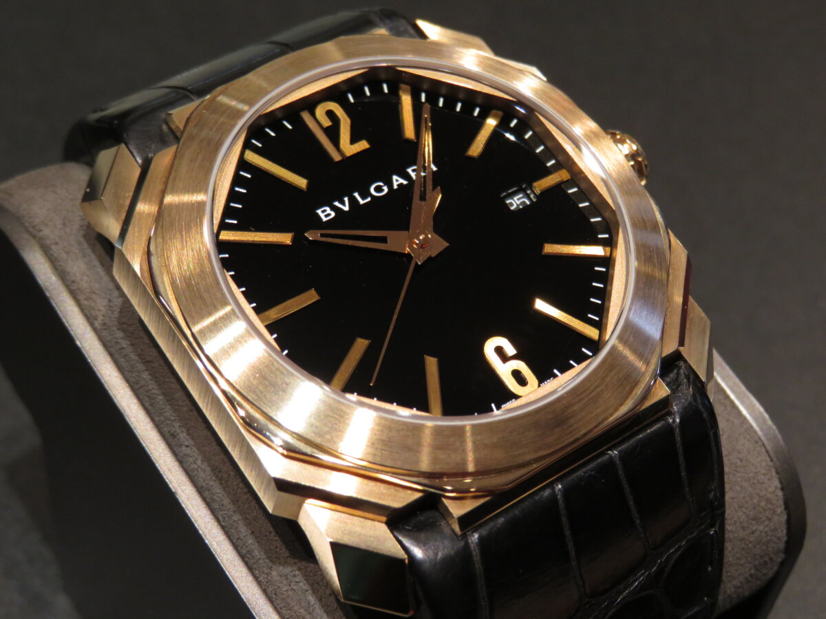 メトロポリスダディa.k.a くろバナナ 専用BVLGARI 　マネークリップ ブルガリ BVLGARI セルペンティ 57□16 8104 ブラック