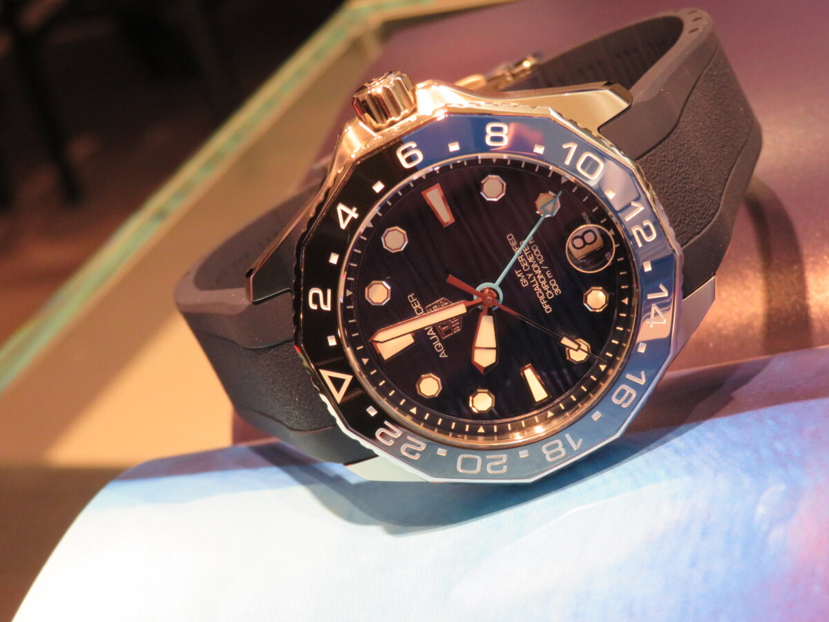 TAG HEUER時計 タグ・ホイヤー】ツートン(GMT)が奏でるエレガントウォッチ