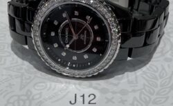 【 シャネル 】シャネルのウォッチメイキングを象徴するセラミックモデル「J12」をご紹介。