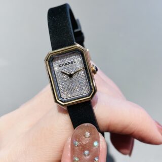 【 シャネル 】ダイヤモンドのキラキラ感が堪らないっ「プルミエール ヴェルヴェット」