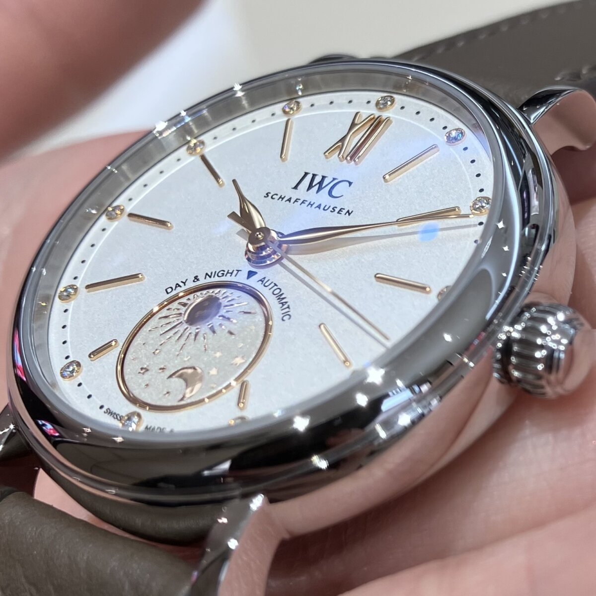 画像 【 IWC 】上品さと可愛らしさを兼ね備えた、レディース人気№1モデルをご紹介♡-IWC -IMG_3545