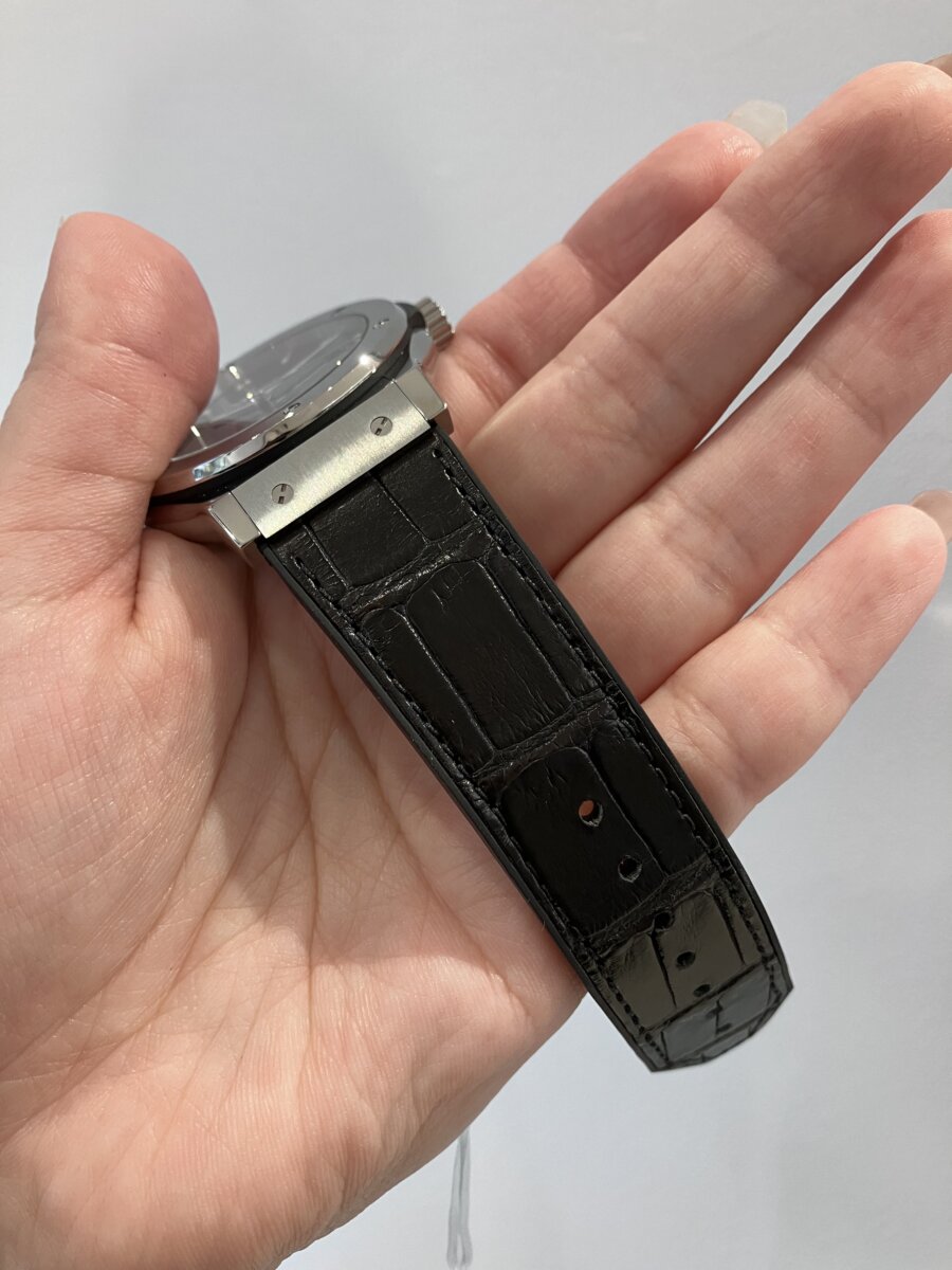 【ウブロ】大人気モデルも入荷いたしました「クラシック・フュージョン チタニウム ブラックシャイニー」-フェア・イベント情報 -IMG_5038