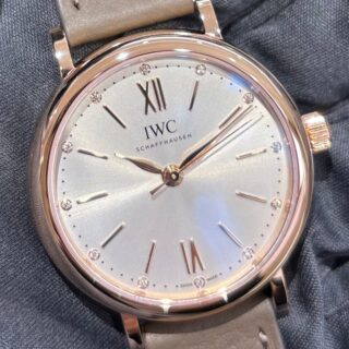 【IWC】上品なレッドゴールドケースに12個のダイヤモンドがアワーマーカーとしてきらめきを放つ「ポートフィノ・オートマティック34」